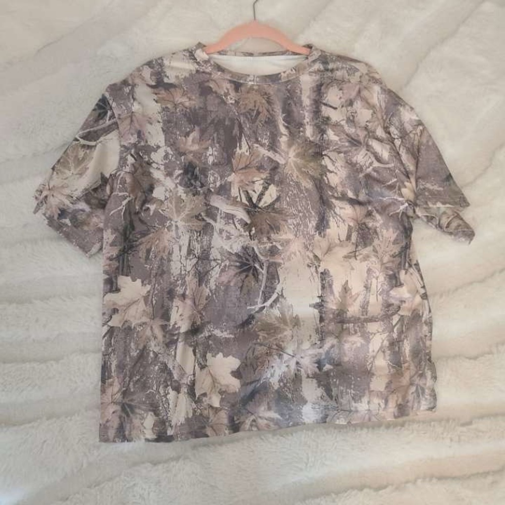 Hollister Camouflage Short Sleeve Tee